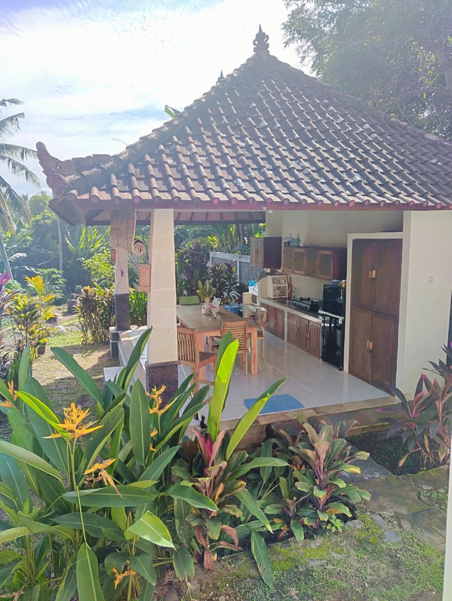 Kirra'S Beach House Pulukan Εξωτερικό φωτογραφία