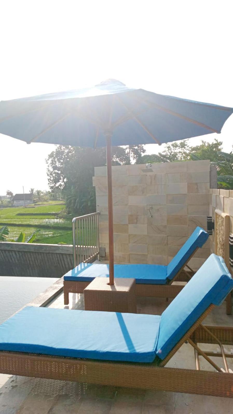 Kirra'S Beach House Pulukan Εξωτερικό φωτογραφία